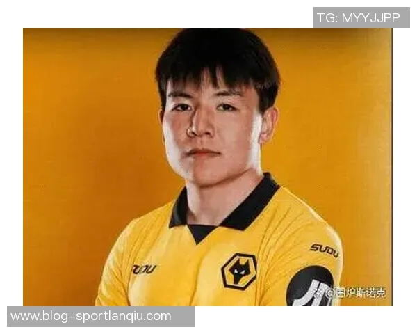 徐彬留洋首秀表现失误第90分钟犯规吃黄牌引发热议